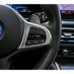 BMW 3 Serie Touring 330e thumbnail 12