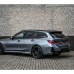 BMW 3 Serie Touring 330e thumbnail 3
